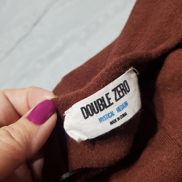 Double Zero Long Sleeve V Neck Chocolate Brown Tunic Sweater Size Medium - Picture 6 of 7